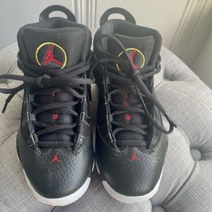 Boys Air Jordana size 1